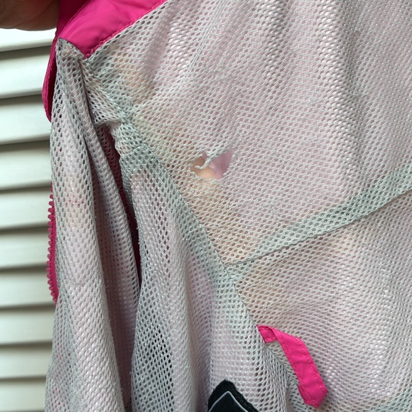 The North Face Fuchsia Windbreaker - Picture 7 of 7